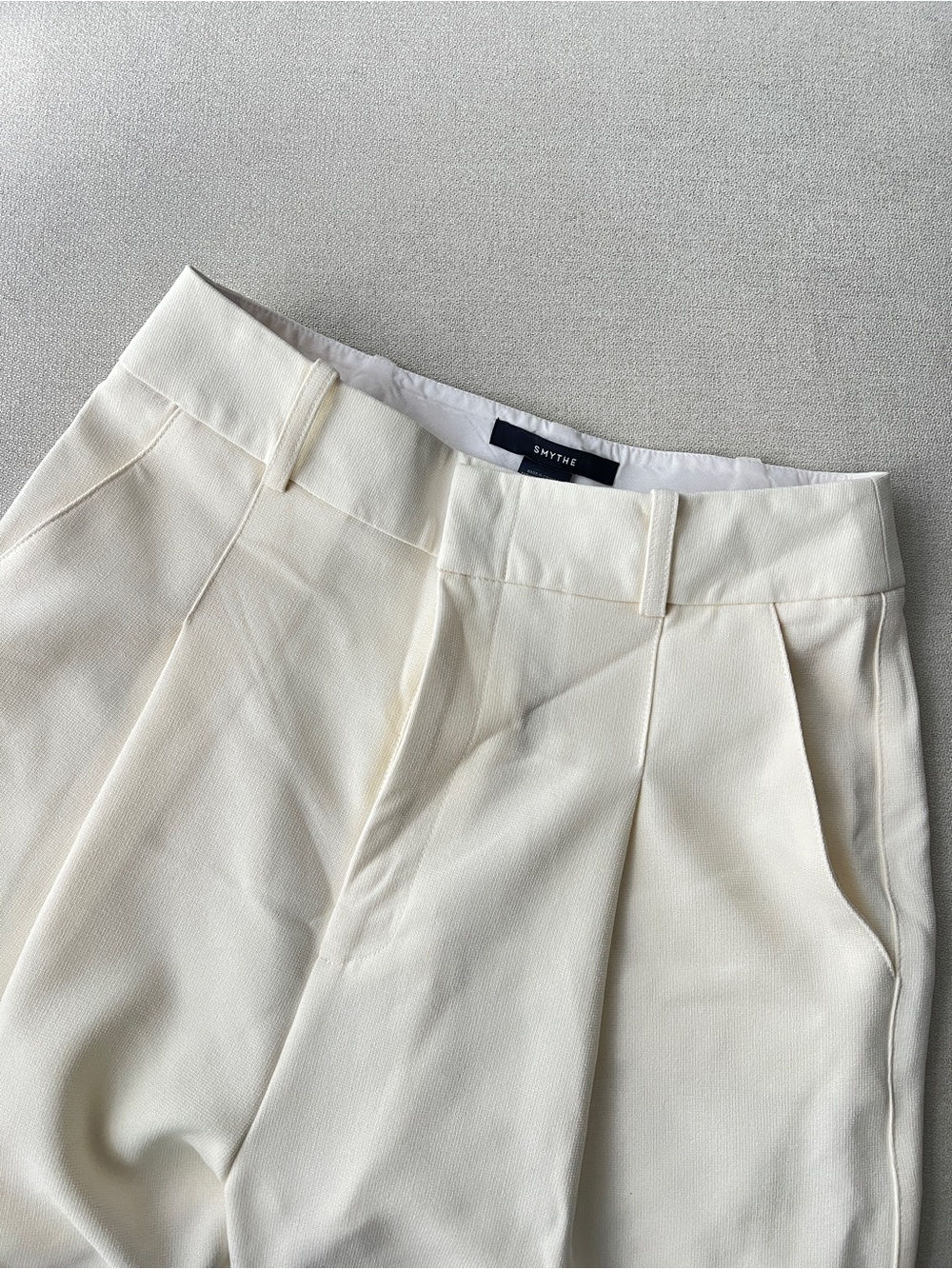 SMYTHE Pleated Trouser